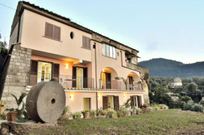 Гостиница Lemon Flats Sorrento  Сорренто